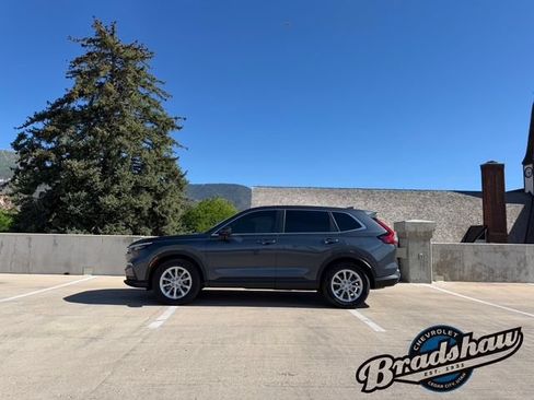 Used 2023 Honda CR-V EX-L image 4