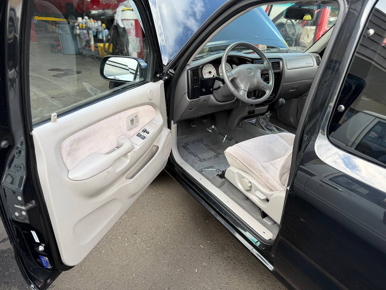 Used 2001 Toyota Tacoma S-Runner RWD image 85