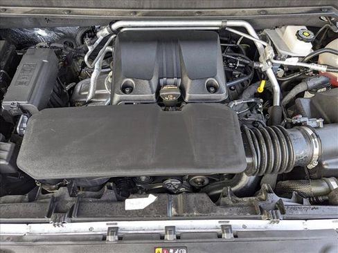 Used 2024 Chevrolet Colorado ZR2 w/ Safety Package image 24