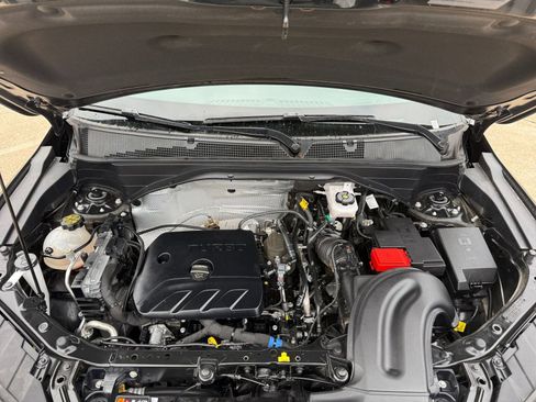 Used 2025 Chevrolet TrailBlazer LT image 32