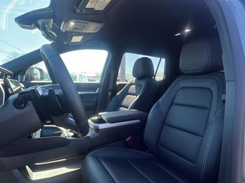 New 2026 GMC Terrain Elevation w/ Elevation Premium Package AWD/4WD image 23