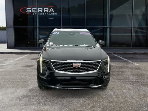 Certified 2024 Cadillac XT4 Premium Luxury image 8
