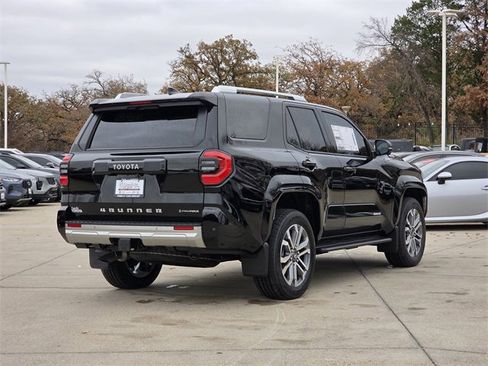 New 2025 Toyota 4Runner Limited image 4