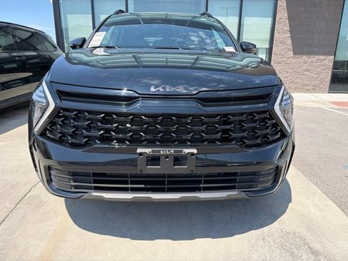 Certified 2025 Kia Sportage X-Line w/ Premium Package AWD/4WD image 8