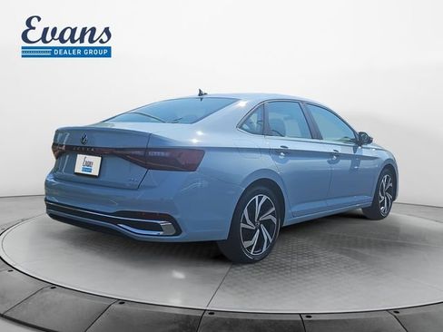 New 2025 Volkswagen Jetta SEL FWD image 6