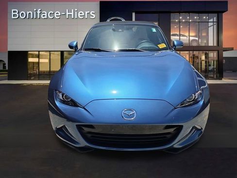 Used 2019 MAZDA MX-5 Miata Grand Touring RWD image 2
