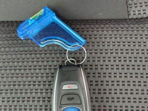 Used 2025 Subaru Outback Premium image 36