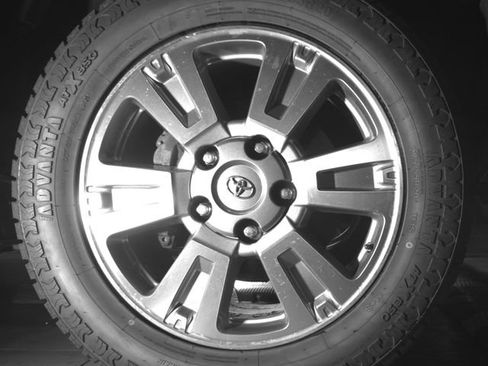 Used 2014 Toyota Tundra Platinum AWD/4WD image 10