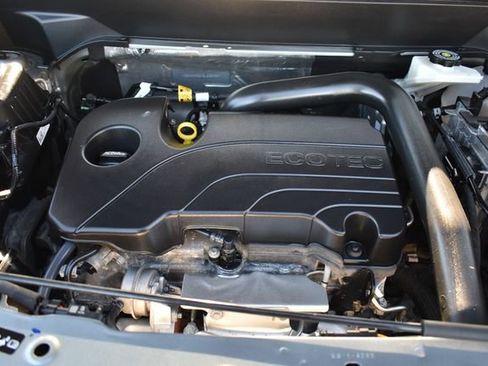 Certified 2025 Chevrolet Equinox LT image 31