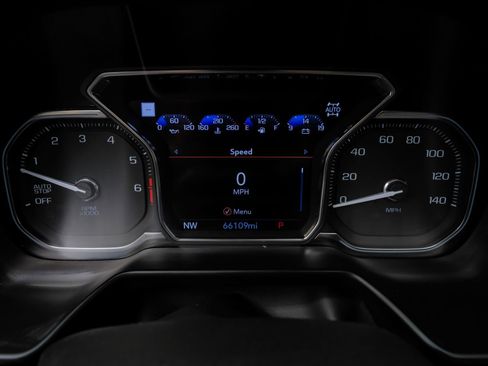 Used 2021 GMC Yukon XL AT4 w/ AT4 Premium Plus Package image 23