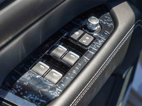 New 2025 MAZDA CX-5 AWD 2.5 S w/ Premium Plus Pkg image 23