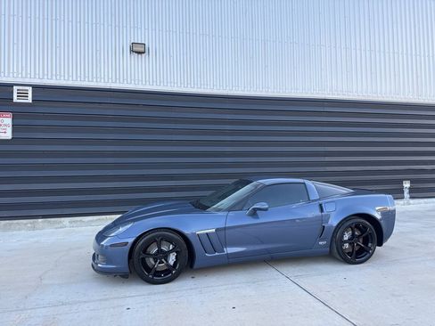 Used 2013 Chevrolet Corvette Grand Sport w/ 2LT Preferred Equipment Group RWD image 17