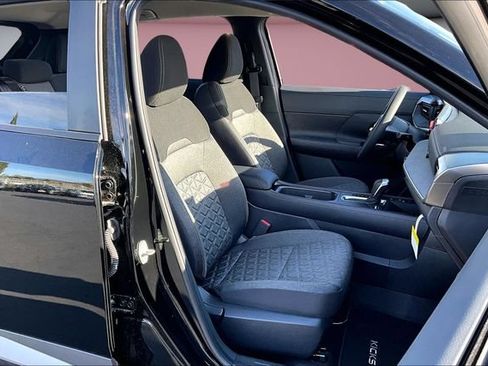 New 2026 Nissan Kicks SV FWD image 9