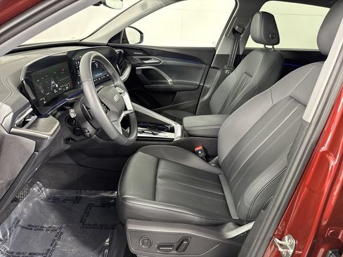 Used 2025 Audi Q5 Premium Plus w/ Premium Plus AWD/4WD image 19