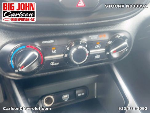 Used 2021 Kia Soul LX FWD image 20