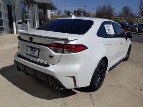 New 2026 Toyota Corolla SE image 6