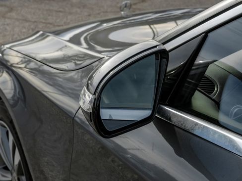 Used 2019 Mercedes-Benz S 560 4MATIC Sedan image 56