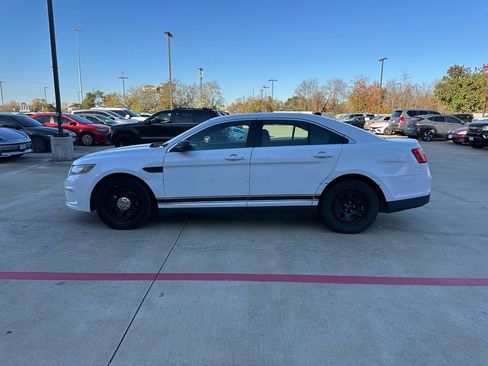 Used 2015 Ford Taurus Police Interceptor AWD image 8