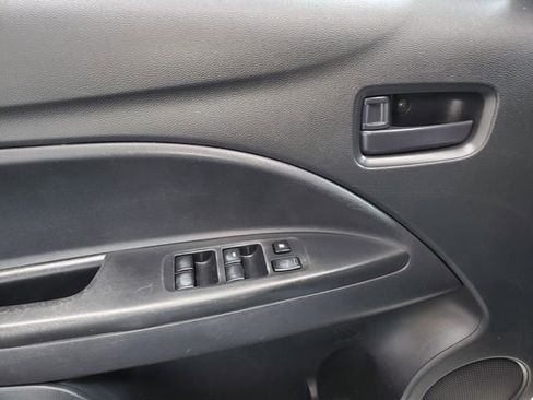 Used 2020 Mitsubishi Mirage ES image 19