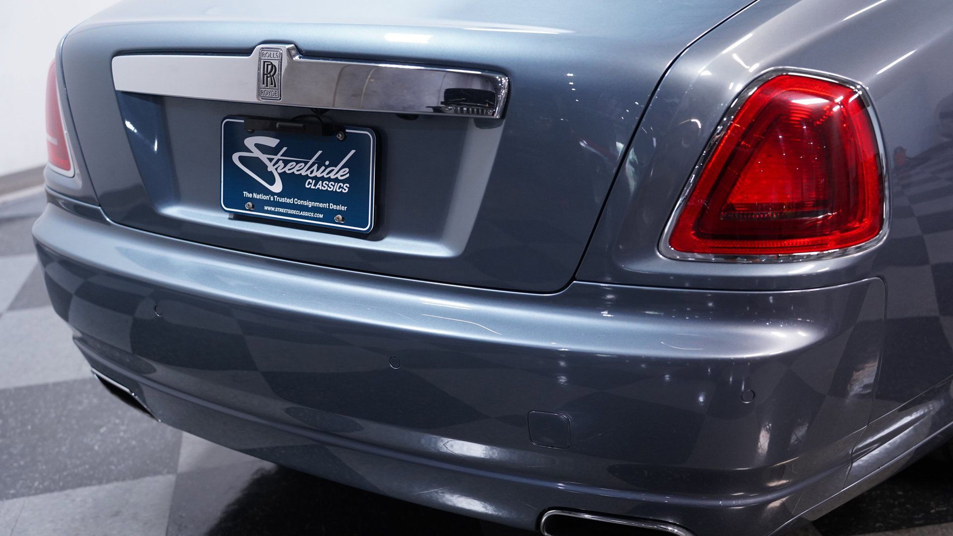 Used 2010 Rolls-Royce Ghost RWD image 22