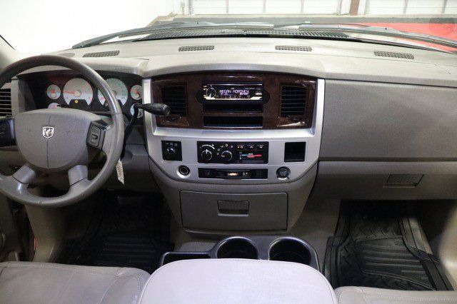Used 2009 Dodge Ram 2500 Truck Laramie AWD/4WD image 7