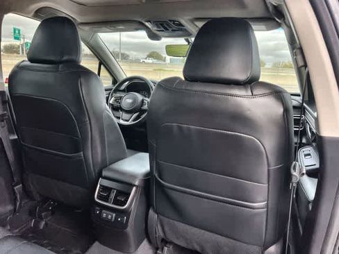 Used 2022 Subaru Outback Limited XT image 13