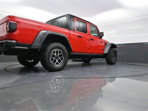 New 2025 Jeep Gladiator Rubicon w/ Convenience Group image 23