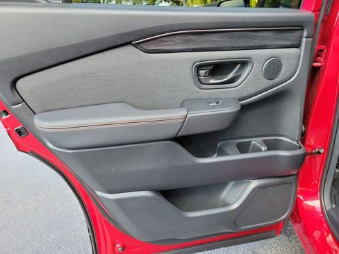 Certified 2026 Honda Passport TrailSport image 13