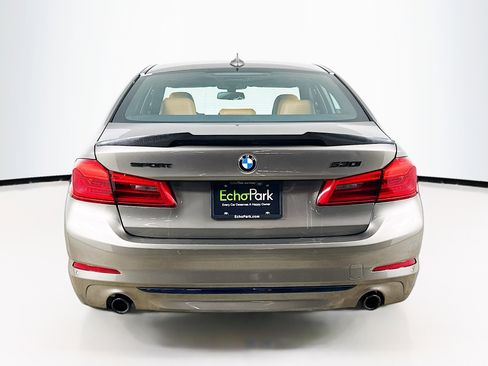 Used 2018 BMW 530i image 7