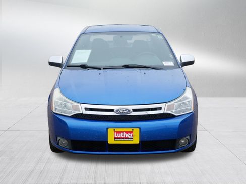 Used 2011 Ford Focus SEL FWD image 2