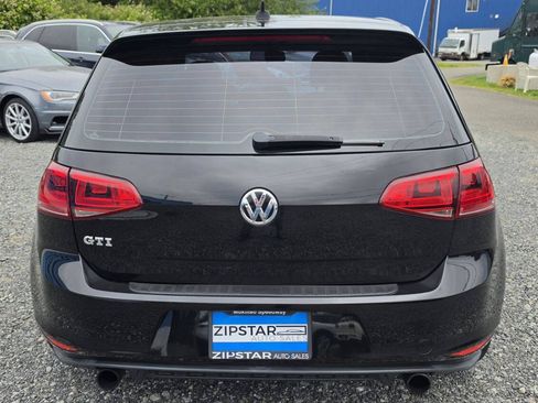 Used 2015 Volkswagen GTI SE FWD image 6