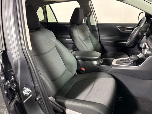 Certified 2025 Toyota RAV4 XLE AWD/4WD image 14