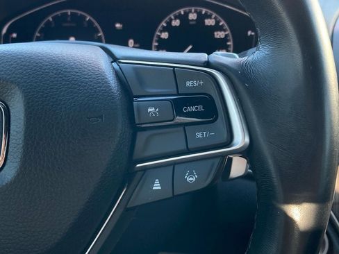 Used 2022 Honda Accord Sport image 14
