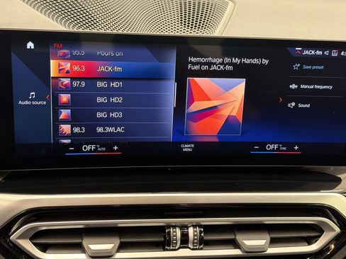 Used 2023 BMW i4 eDrive35 w/ Premium Package RWD image 25