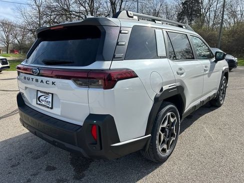 New 2026 Subaru Outback Touring AWD/4WD image 7