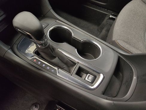 Used 2024 Chevrolet Equinox LT image 26