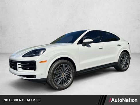 Used 2024 Porsche Cayenne Coupe AWD/4WD image 1