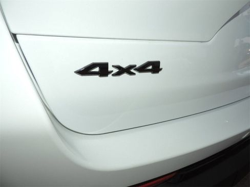 Used 2025 Jeep Grand Cherokee L Altitude image 19