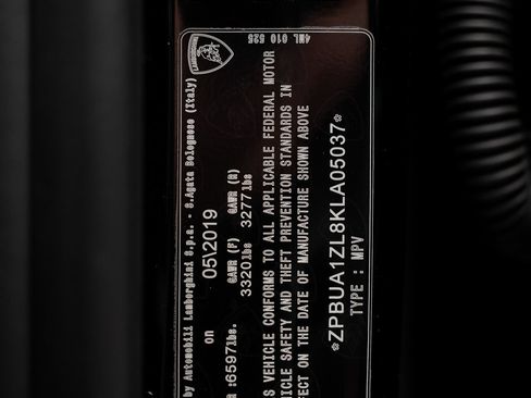 Used 2019 Lamborghini Urus AWD/4WD image 57