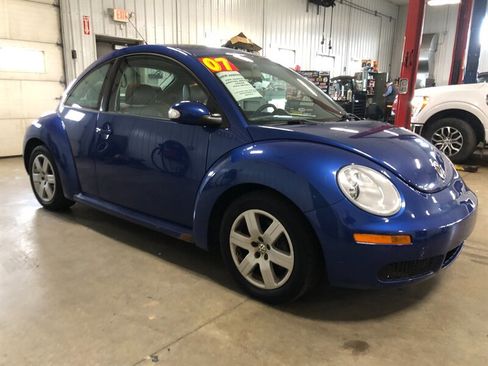 Used 2007 Volkswagen Beetle Coupe w/ Package 1 image 5