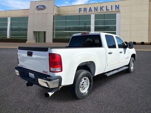 Used 2007 GMC Sierra 2500 SLE w/ EZ-Lift Tailgate Package image 7