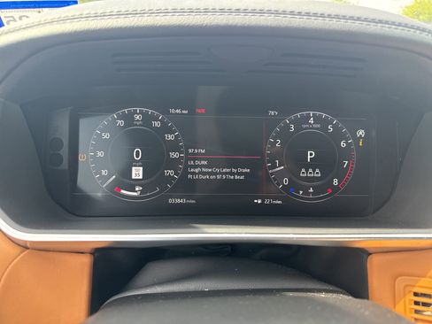 Used 2020 Land Rover Range Rover Sport HSE Dynamic image 8