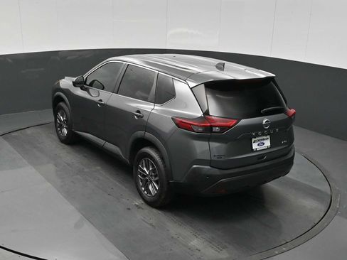 Used 2021 Nissan Rogue S image 14