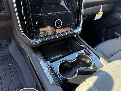 New 2026 GMC Yukon Elevation w/ LPO, Floor Liner Package image 13