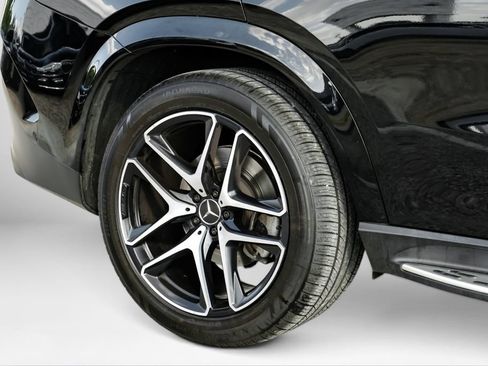Used 2022 Mercedes-Benz GLE 53 AMG 4MATIC Coupe w/ AMG Night Package image 51