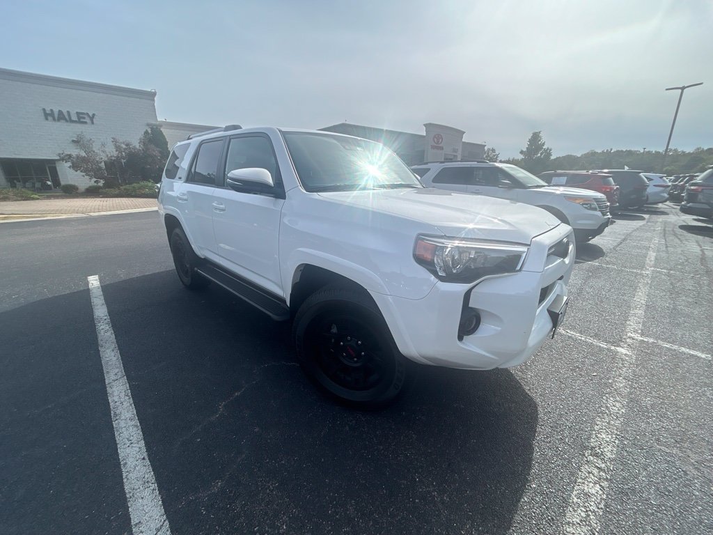 Used 2024 Toyota 4Runner SR5 Premium w/ Moonroof Package AWD/4WD image 1