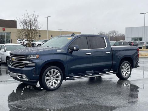 Used 2020 Chevrolet Silverado 1500 High Country w/ Technology Package image 27