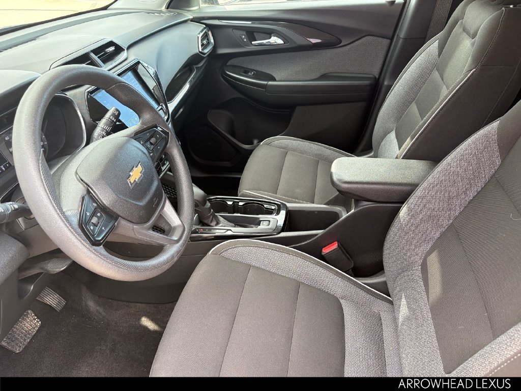 Used 2021 Chevrolet TrailBlazer LT w/ Convenience Package FWD image 31