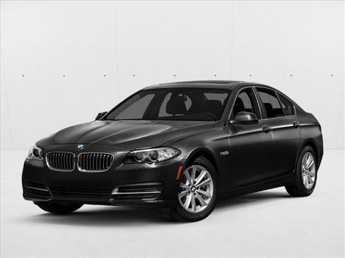 Used 2016 BMW 528i Sedan RWD image 1