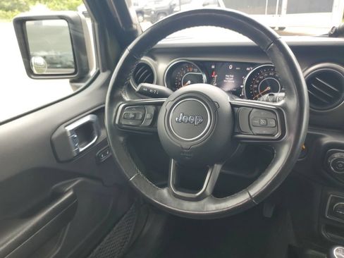 Used 2021 Jeep Wrangler Unlimited Sport AWD/4WD image 7
